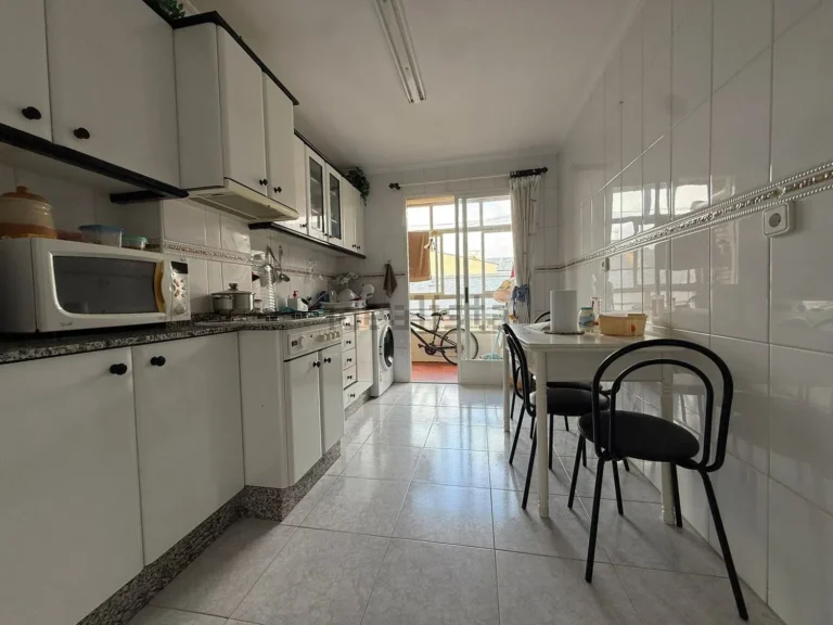 Piso en venta en Avenida Verardo Garcia Rey - Flores del Sil, Ponferrada
