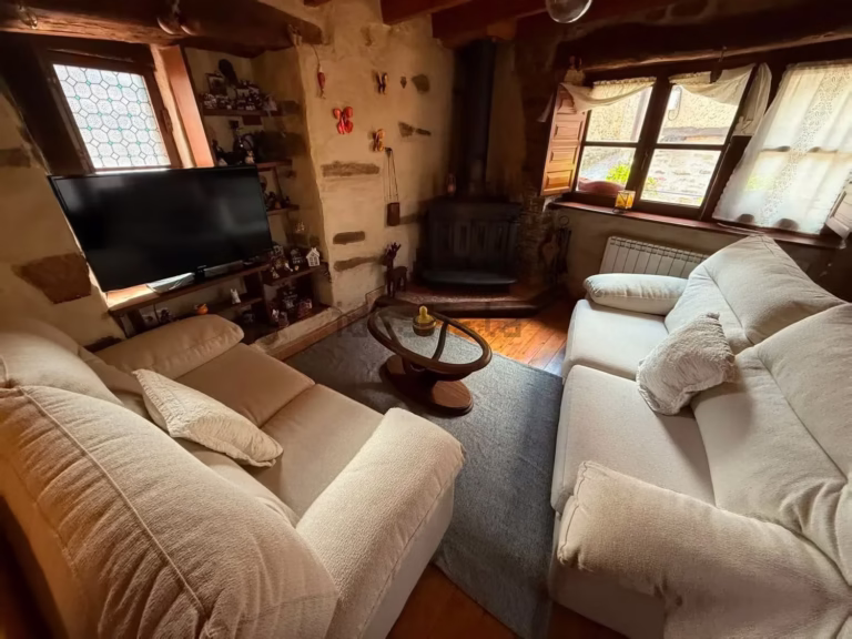 Chalet pareado en venta en Cruces, Ponferrada