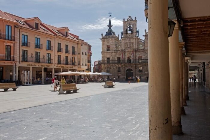 Agencia inmobiliaria experta en Astorga - Coveria