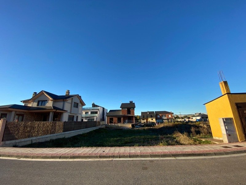 venta de casas con terreno ponferrada