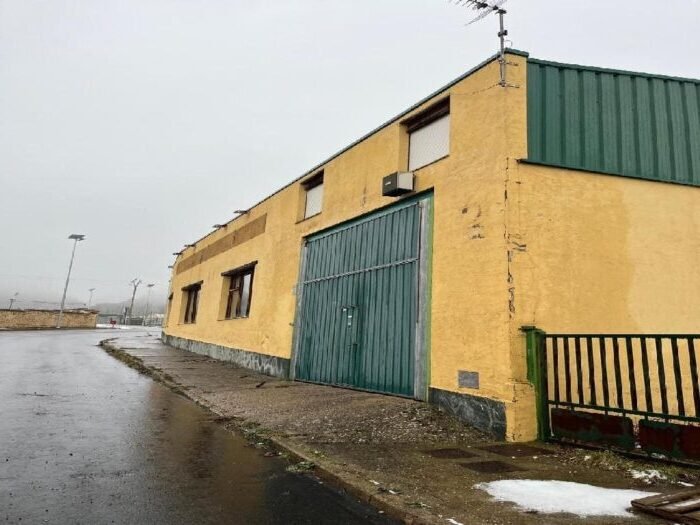 alquiler naves industriales poligono san roman bembibre