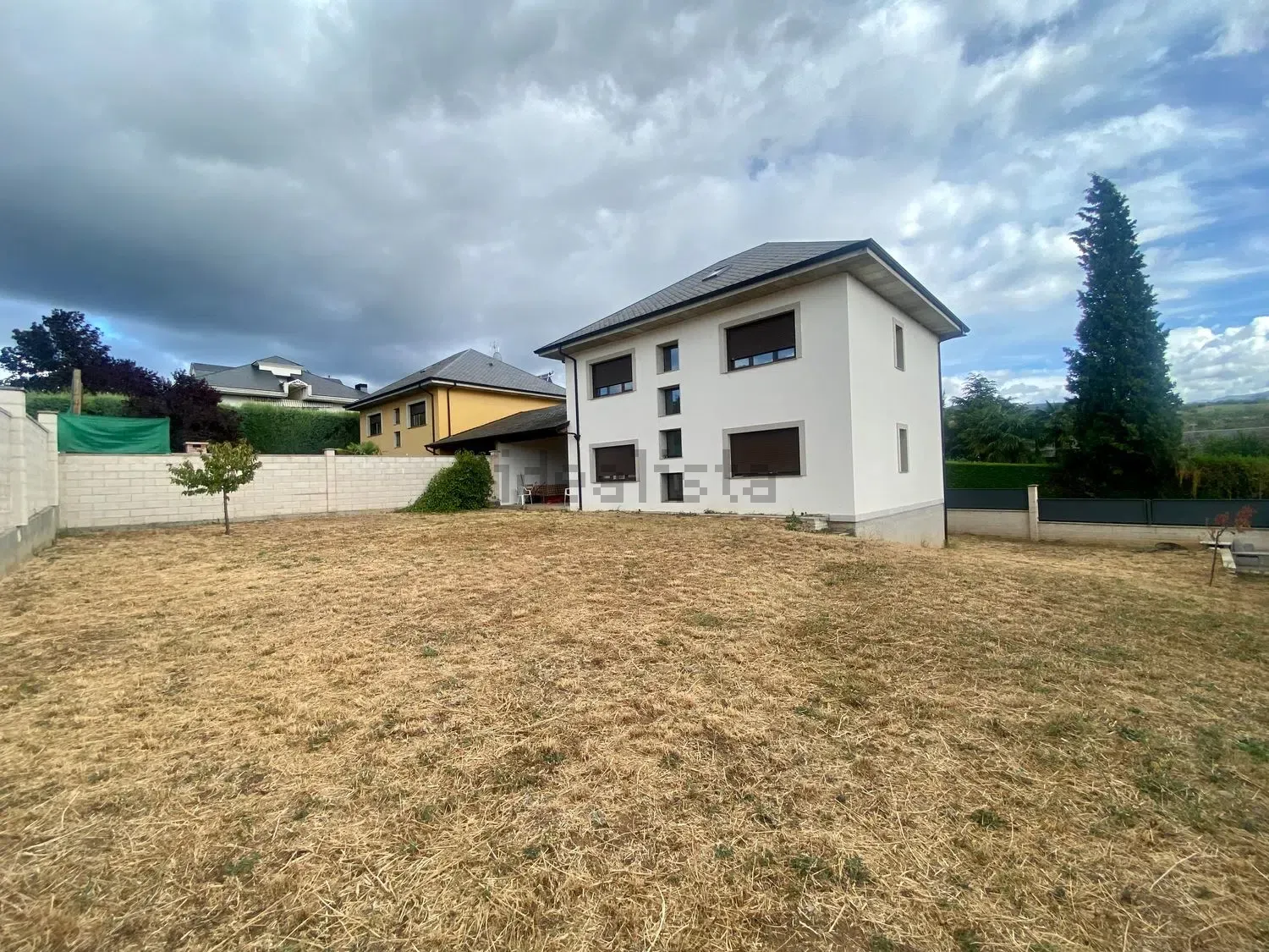 Chalet en alquiler - Urbanización Patricia Campo - Ponferrada imagen 2