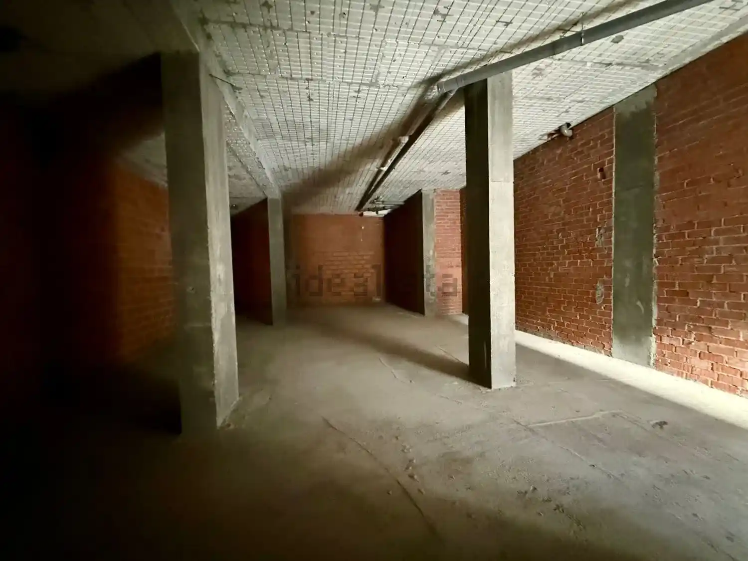 Local comercial en venta en La Rosaleda Ponferrada imagen 8