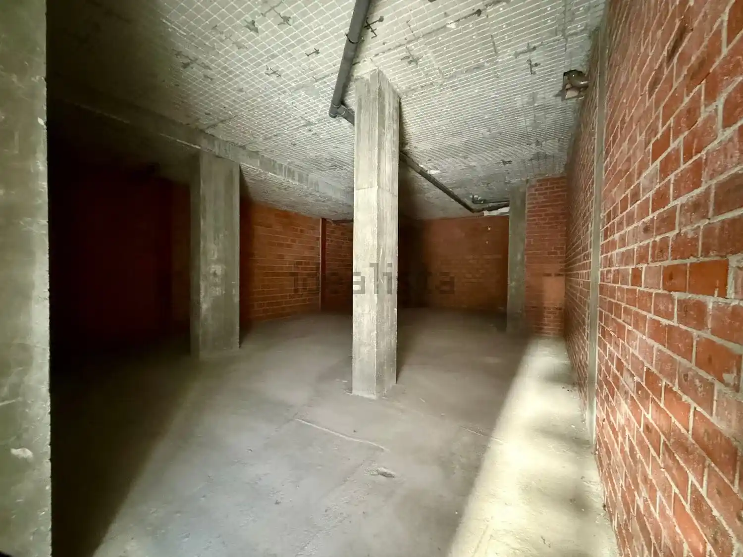 Local comercial en venta en La Rosaleda Ponferrada imagen 12