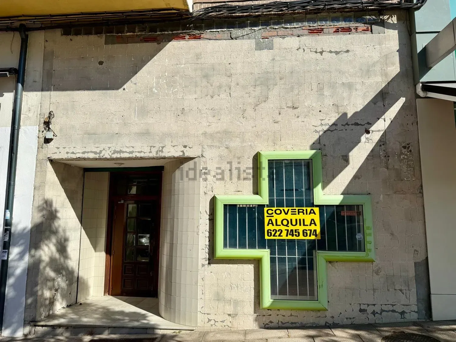 Local comercial con entreplanta en Avenida Astorga, Zona Alta - Ponferrada imagen 3