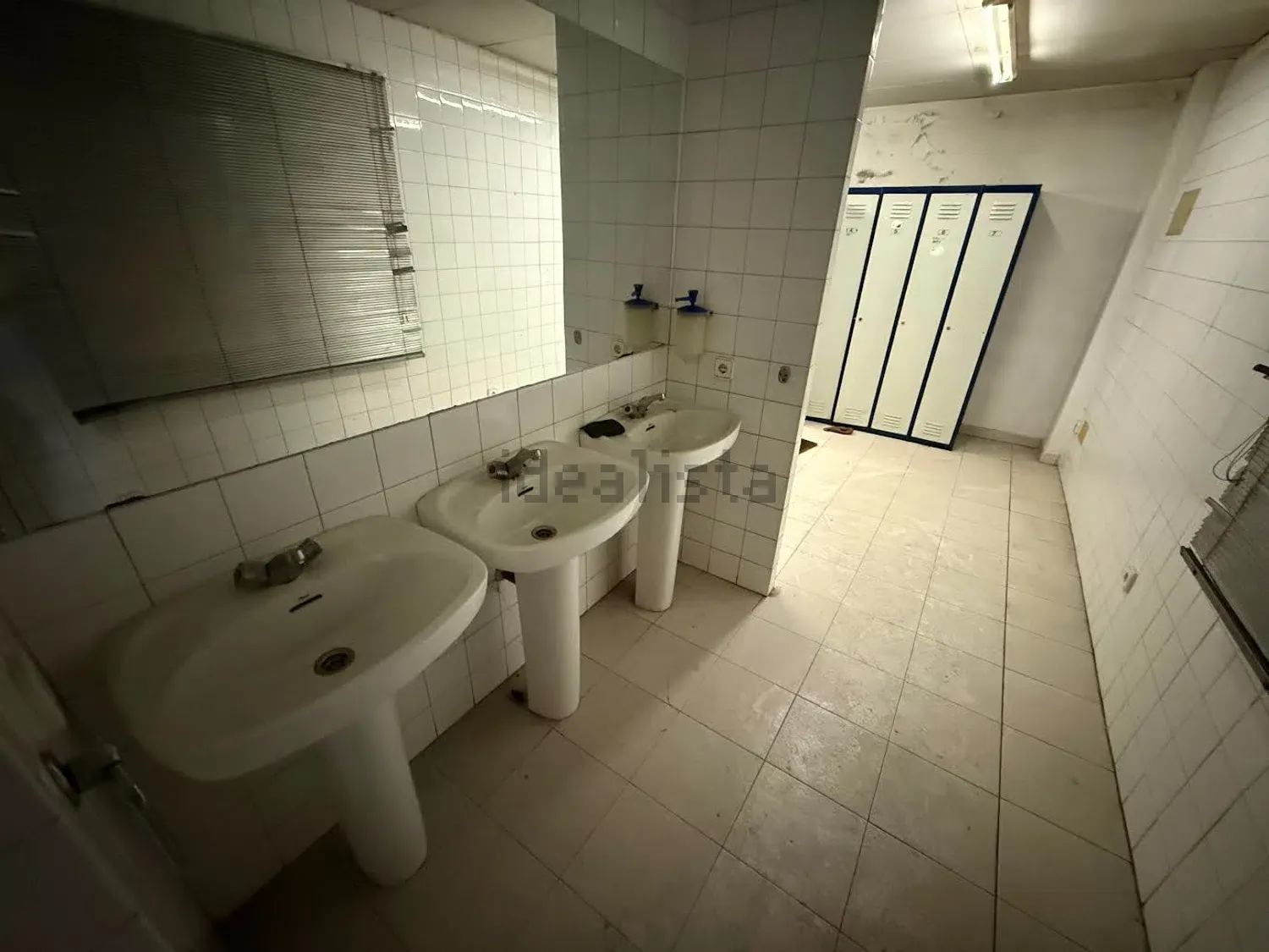 Nave industrial en alquiler en Avenida Montearenas - Ponferrada imagen 6