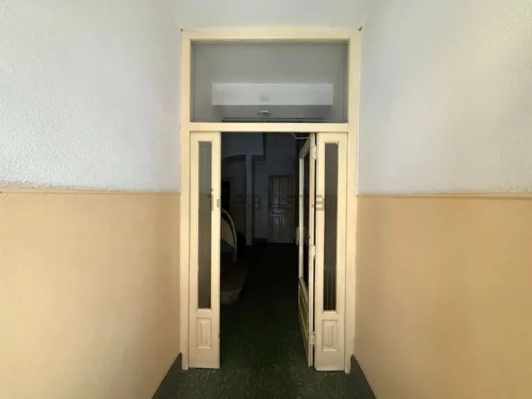 Piso céntrico para reformar en Calle Eloy Reigada, Bembibre