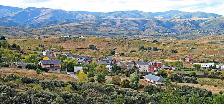 alquiler chalets urbanizacion patricia lista espera