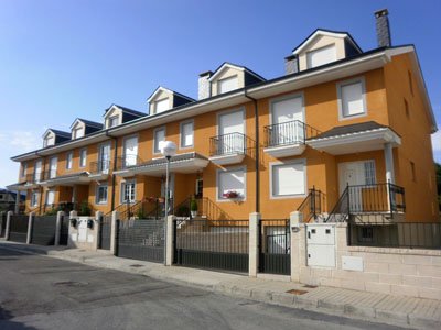 comprar casa con terreno cacabelos oportunidad