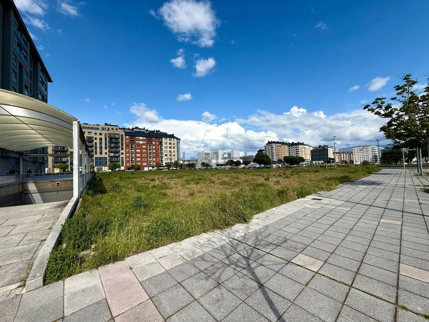 Terreno urbano en venta en La Rosaleda Ponferrada imagen 5