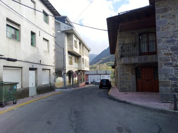 Agencia inmobiliaria experta en Villablino y Laciana - Coveria