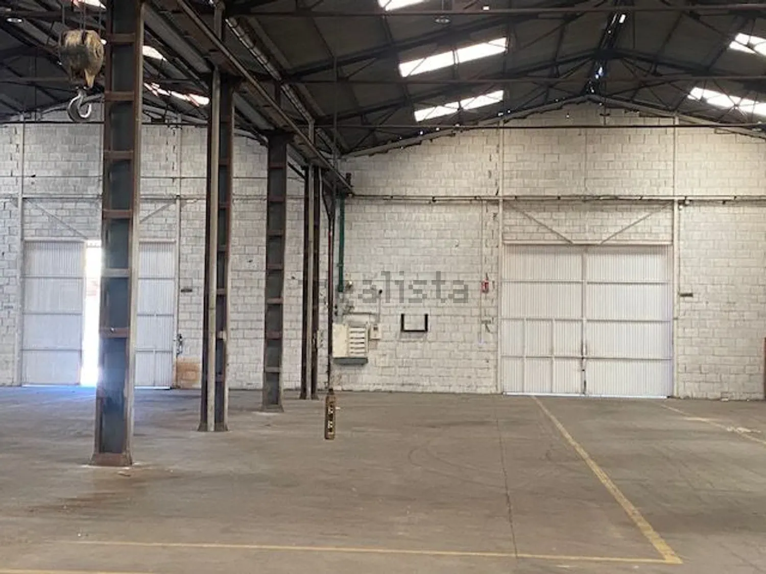 Nave industrial de 4.500 m2 en alquiler en Bembibre - El Bierzo imagen 2