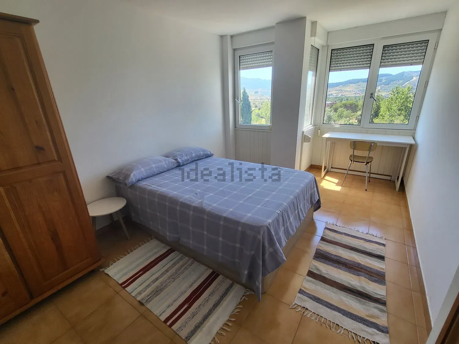 Chalet adosado en alquiler en Calle la Piracanta, Campo - Ponferrada imagen 11