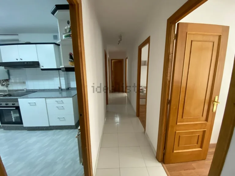 Piso reformado en alquiler en Calle Colombia, Zona Alta - Ponferrada